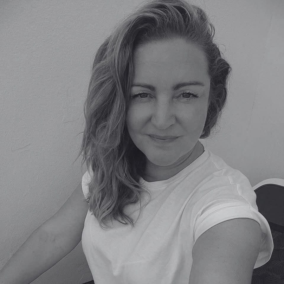 solo travel over 40